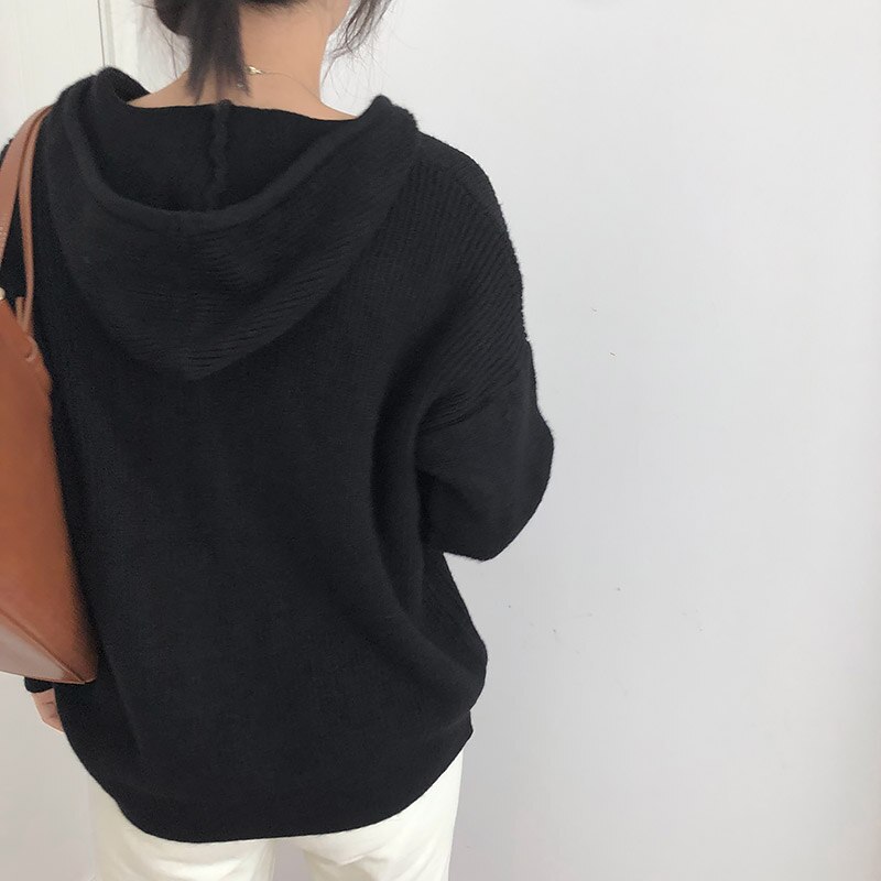 Women's Loose Knitted Hoodie