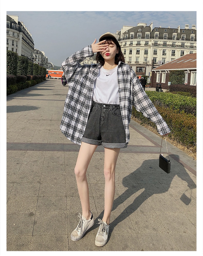 Women's Loose Style Denim Shorts