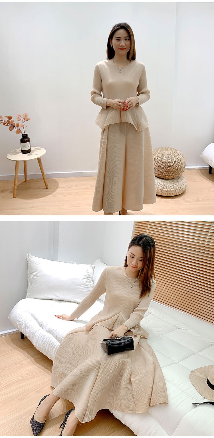 Women's Pleated Loose Pullover with Midi Skirt Set