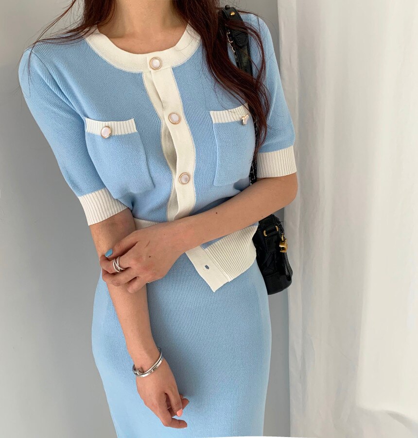 Women's Elegant Knitted Suit