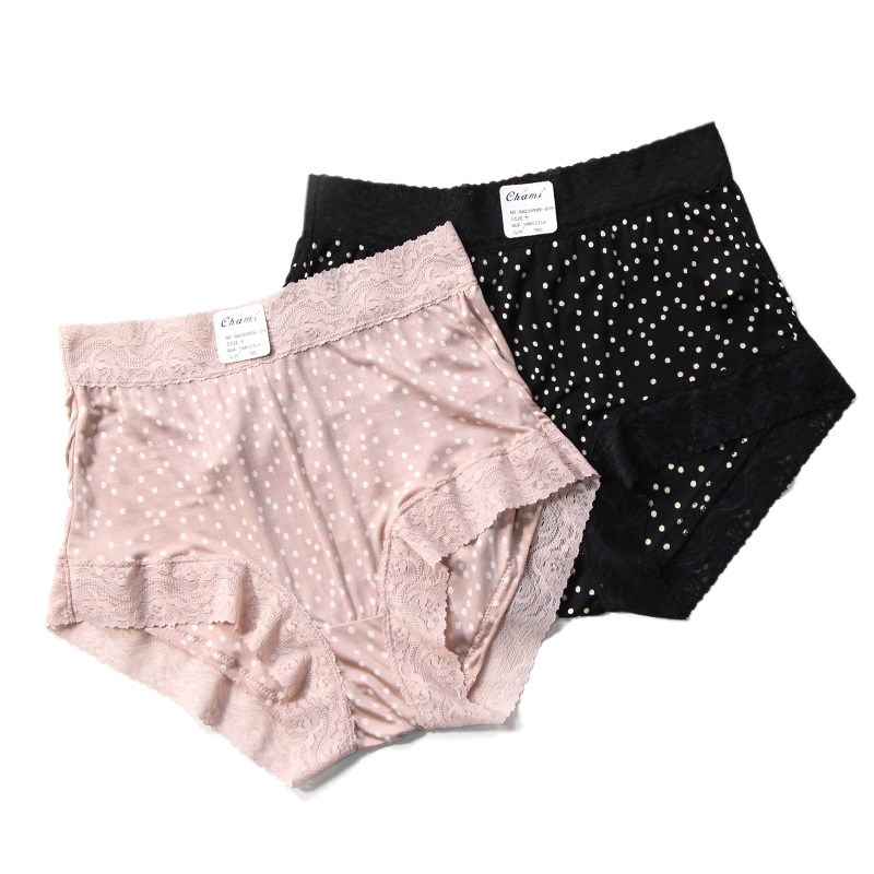 Set of Women's Boys' Shorts in Polka Dot