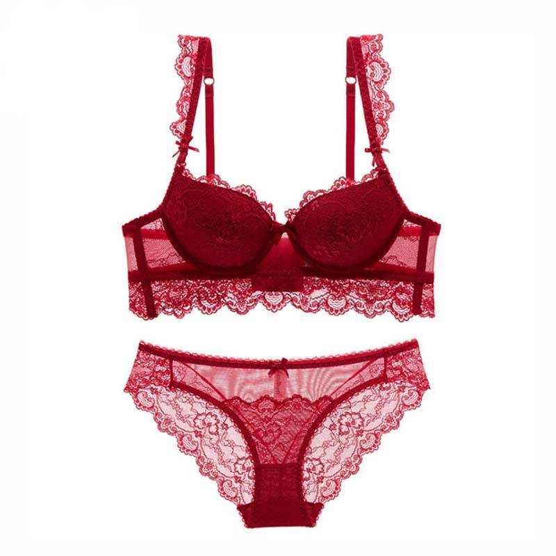 Plus Size Women's Lingerie Set with Lace