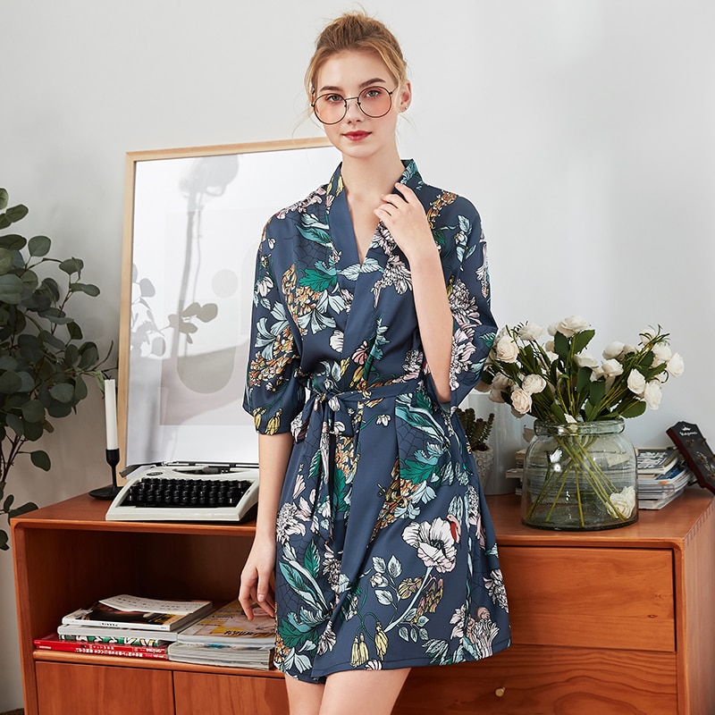 Colorful Women's Kimono in Floral Print